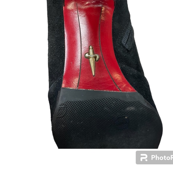 Black Suede Cesare Paciotti sharp toe stiletto bootie - Picture 3 of 5
